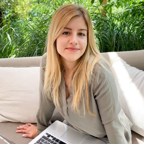 lidiya kesarovska - bloggingwithlidiya.com